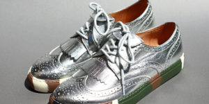 ウィングチップ型スニーカーベーシック